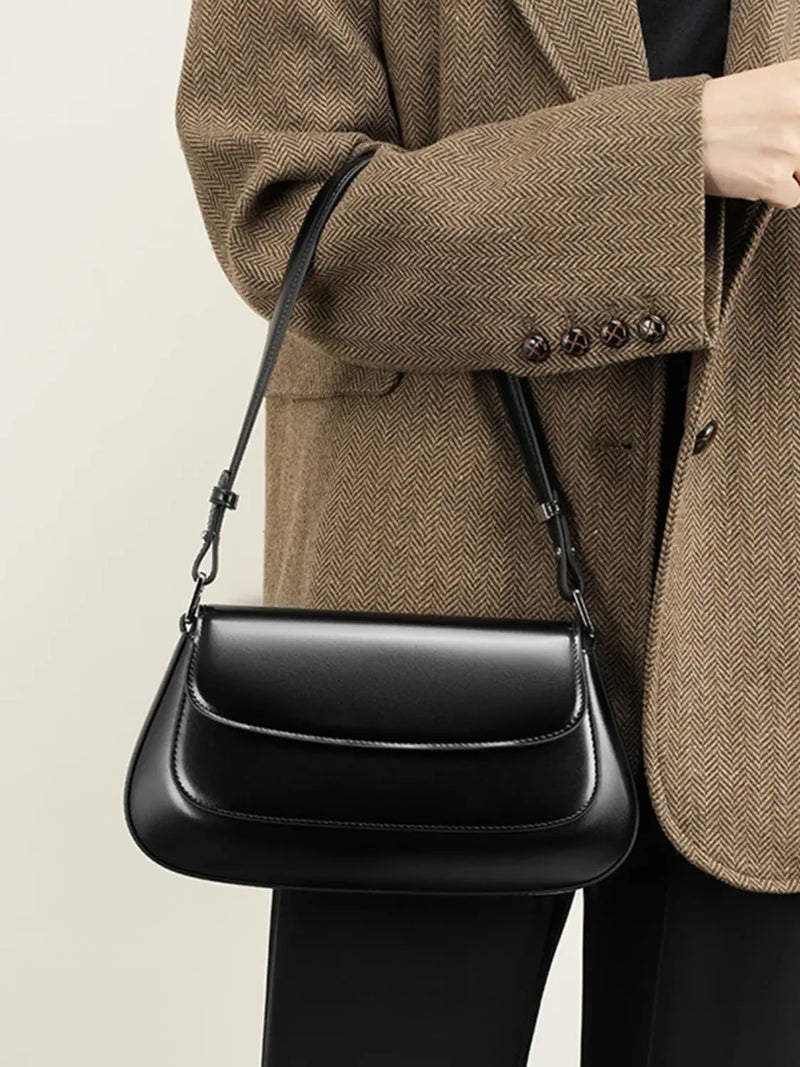 Bolsa Feminina Baguete Tiracolo em Couro PU com Alça Ajustável - Briana