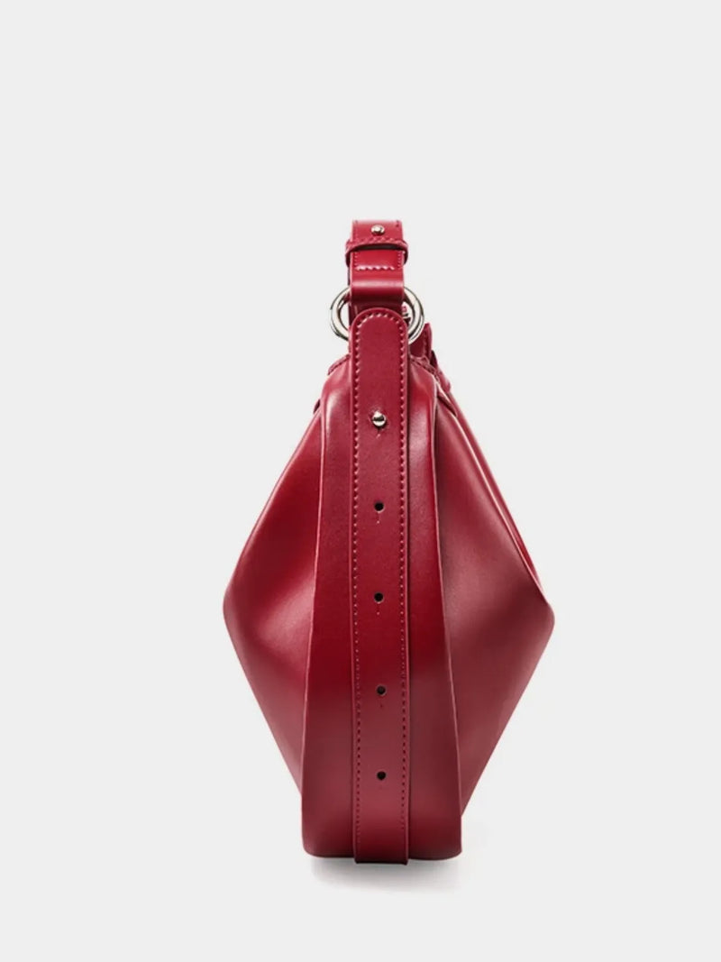 Bolsa Feminina de Ombro Meia Lua em Couro com Alça Ajustável - Luna