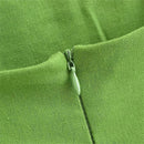 Vestido Mini Sem Costas com Zíper e Gola Quadrada